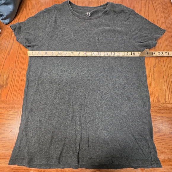 J. Crew Other - J Crew Slim Knit Goods Green Short Sleeve T-Shirt Men's Size Small